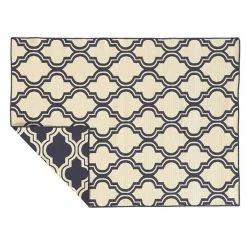 Linon Salonika Quatrefoil Reversible Wool Rug - 5' X 8' Navy