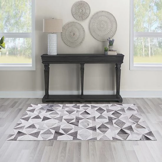 Linon Laredo Trenton Rug 7 Linon Laredo Trenton Rug - Image 7