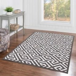 Alternative view of Linon Capri Greek Key Rug - 4'3'' X 7'3'' Gray