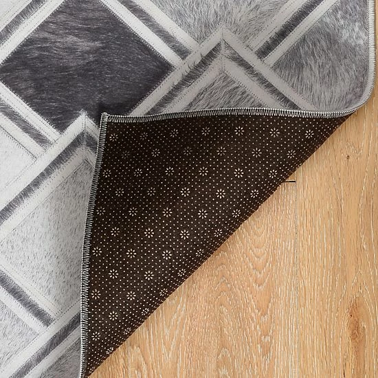 Linon Laredo Fortin Rug 3 Linon Laredo Fortin Rug - Image 3